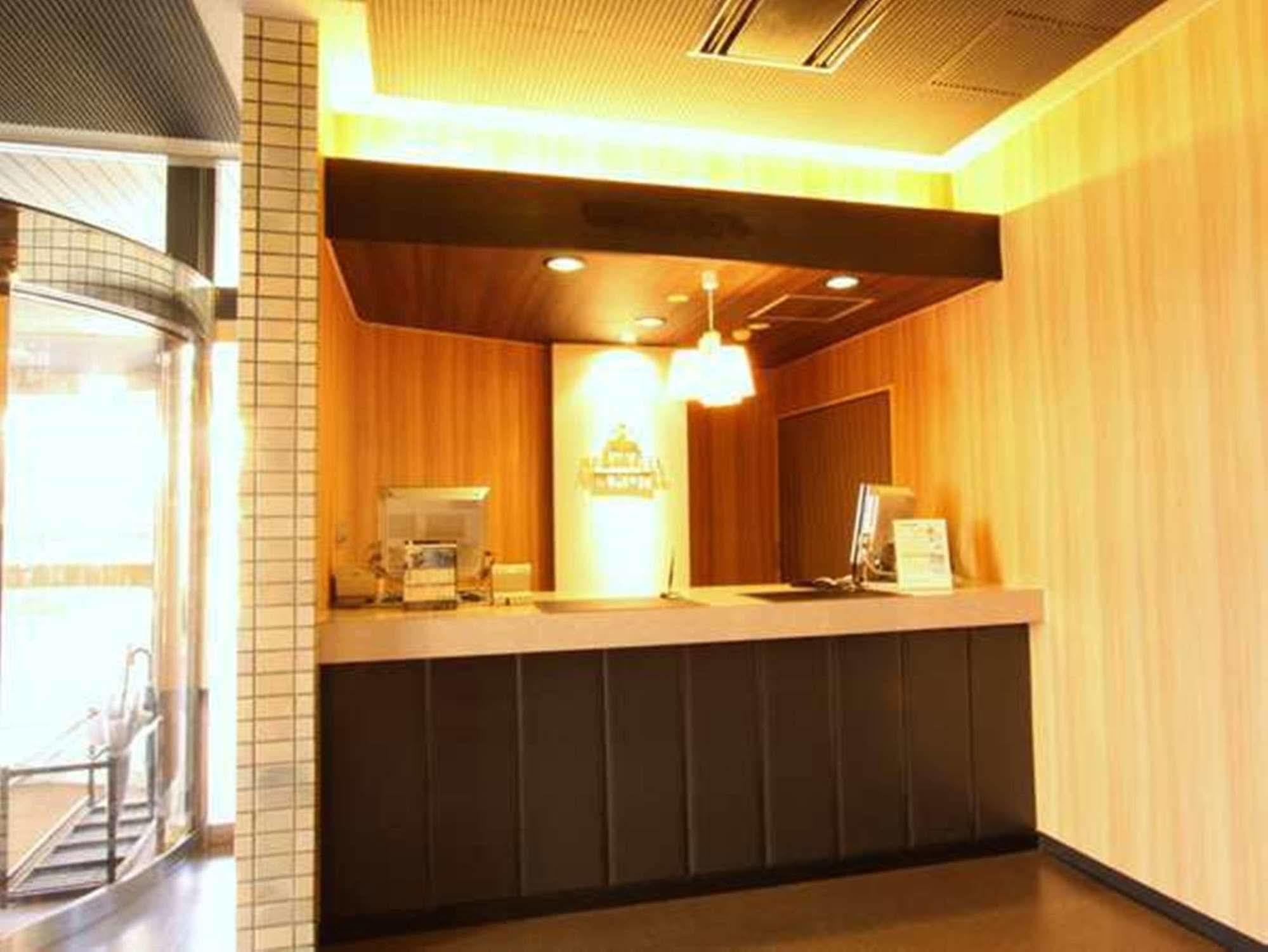 Apa Hotel Tsubamesanjo Ekimae Экстерьер фото